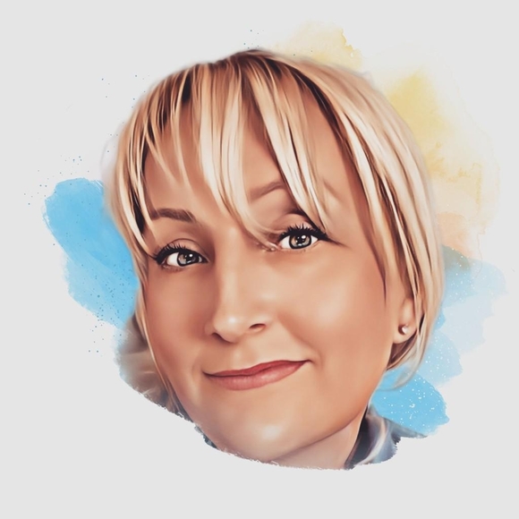 Meet your Posher, Laura - Picture 1 of 1